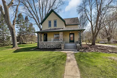 1002 3rd Avenue NE, Little Falls, MN 56345 - Photo 1