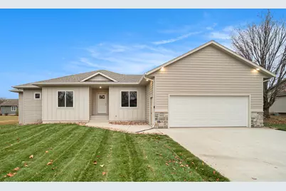 502 Brandenburg Street, Luverne, MN 56156 - Photo 1