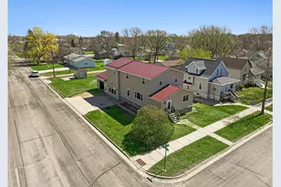 313 7th Street W, Canby, MN 56220 - Photo 1