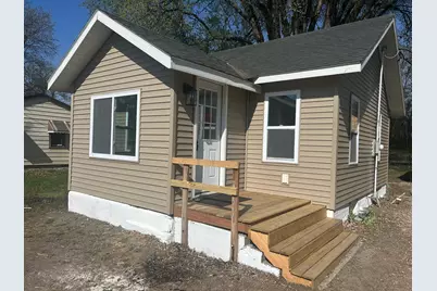 507 S Peck Street, Fergus Falls, MN 56537 - Photo 1