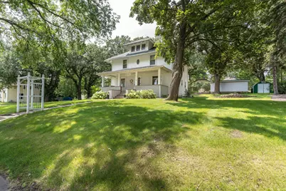 901 N Union Avenue, Fergus Falls, MN 56537 - Photo 1