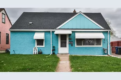 601 Orange Avenue E, Saint Paul, MN 55101 - Photo 1