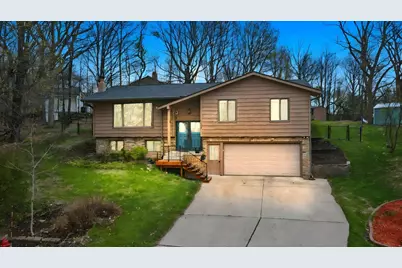 935 3rd Street NE, Faribault, MN 55021 - Photo 1