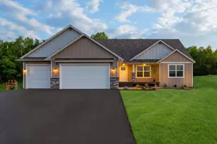 372 Moelter Ln, Hudson, WI 54016 - Photo 1
