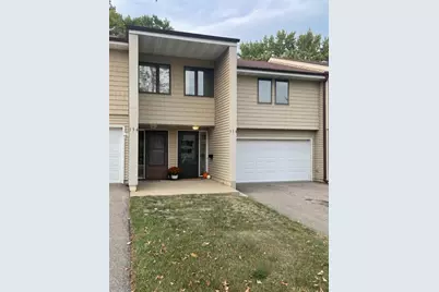 334 W 5th Street, Waconia, MN 55387 - Photo 1