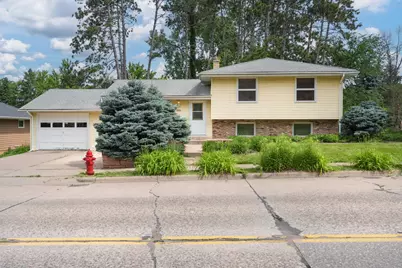 1920 Pine Street W, Stillwater, MN 55082 - Photo 1