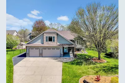 6136 Goodview Trail Circle N, Hugo, MN 55038 - Photo 1