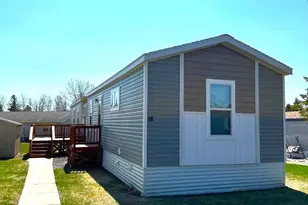 18 Bubalo Dr, Duluth, MN 55808 - Photo 1