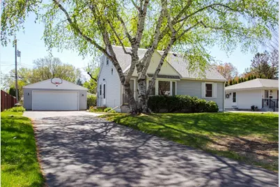 6807 51st Place N, Crystal, MN 55428 - Photo 1