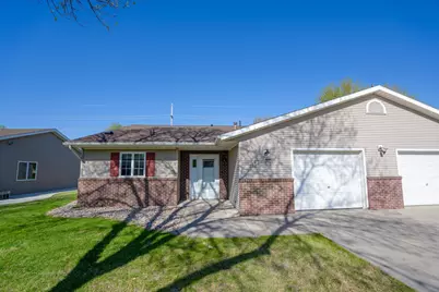 2606 9th Street SW, Willmar, MN 56201 - Photo 1