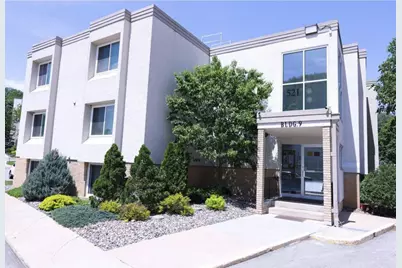 521 19th Street NW #33, Rochester, MN 55901 - Photo 1