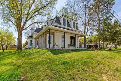 301 S 8th Street, Henderson, MN 56044 - Photo 1