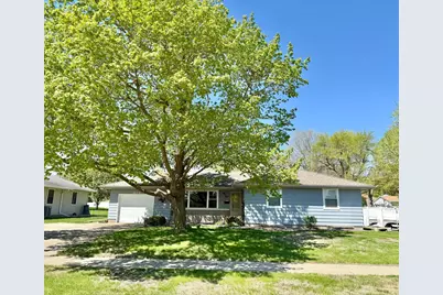 814 S Orient Street, Fairmont, MN 56031 - Photo 1