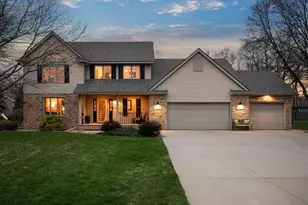 601 24th St NW, Austin, MN 55912 - Photo 1