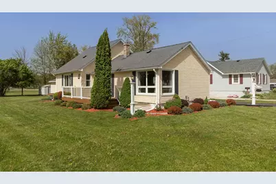 1609 1st Avenue NE, Austin, MN 55912 - Photo 1