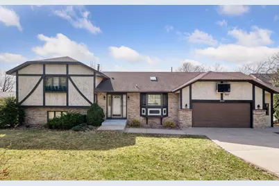 204 Sunset Boulevard, Waconia, MN 55387 - Photo 1