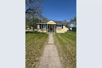 301 27th Street NE, Bemidji, MN 56601 - Photo 1