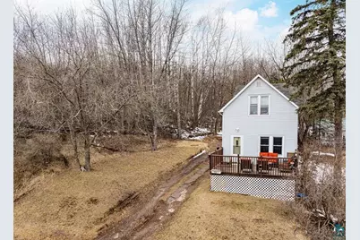 109 W 10th Street N, Duluth, MN 55806 - Photo 1