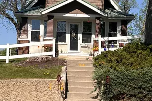 114 Grant Street S, Lake Benton, MN 56149 - Photo 1