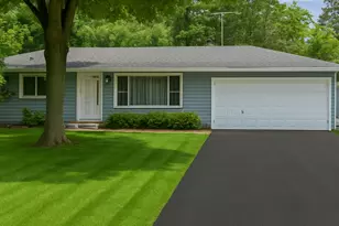 1815 Fountain Lane N, Plymouth, MN 55447 - Photo 1