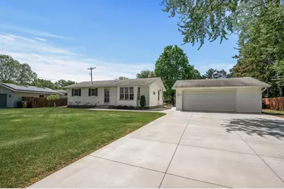 6701 114th Avenue N, Champlin, MN 55316 - Photo 1