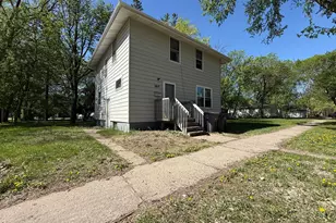 1617 3rd Ave S, Moorhead, MN 56560 - Photo 1