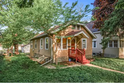 1067 27th Avenue SE, Minneapolis, MN 55414 - Photo 1