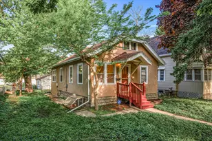 1067 27th Ave SE, Minneapolis, MN 55414 - Photo 1