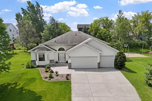 13735 57th Ave N, Plymouth, MN 55446 - Photo 1