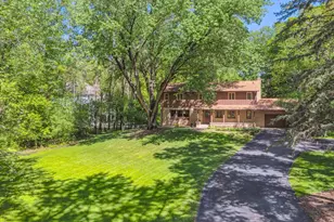 1801 Deer Hill Dr, Minnetonka, MN 55391 - Photo 1