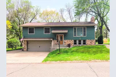 110116 Arboretum Way, Chaska, MN 55318 - Photo 1