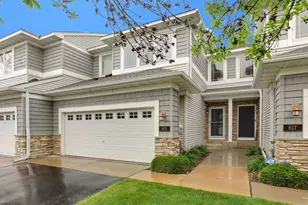 615 Sutherland Dr, Woodbury, MN 55129 - Photo 1