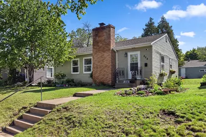 828 Howard Street N, Saint Paul, MN 55119 - Photo 1