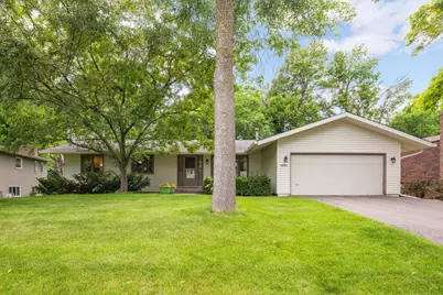 9020 High Point Circle, Eden Prairie, MN 55347 - Photo 1