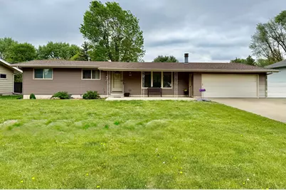 432 3rd Street SW, Blooming Prairie, MN 55917 - Photo 1