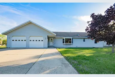 101 6th Street NW, Perham, MN 56573 - Photo 1