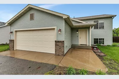 401 Victory Avenue, Sartell, MN 56377 - Photo 1