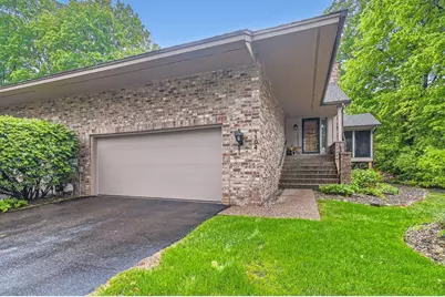 1104 Hollybrook Drive, Wayzata, MN 55391 - Photo 1