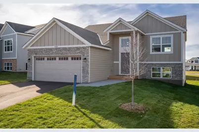 605 47th Avenue NE, Saint Cloud, MN 56304 - Photo 1