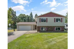 7469 Upper 26th St N, Oakdale, MN 55128 - Photo 1