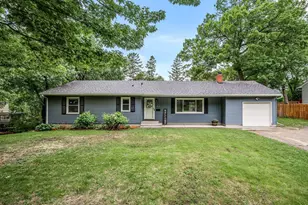 1611 Winnetka Ave N, Golden Valley, MN 55427 - Photo 1