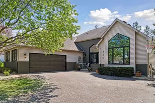 326 Lady Slipper Ln, Vadnais Heights, MN 55127 - Photo 1