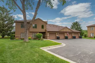 1824 Lakeview Ct SW, Rochester, MN 55902 - Photo 1