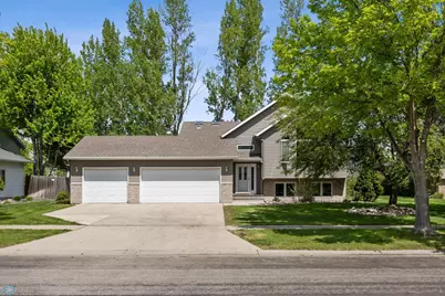 2617 38 1/2 Avenue S, Fargo, ND 58104 - Photo 1