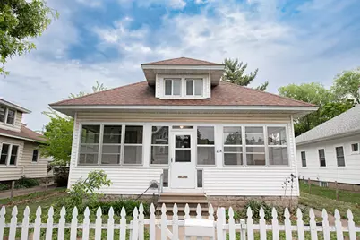 418 E Howard Street, Winona, MN 55987 - Photo 1