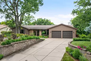 4545 Ridgeview Dr, Eagan, MN 55123 - Photo 1