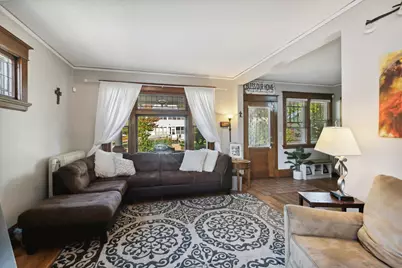 702 Magnolia Avenue E, Saint Paul, MN 55106 - Photo 1