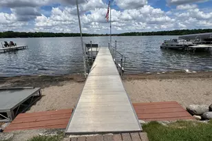 1370 Oak Beach Dr, Fairmont, MN 56031 - Photo 1