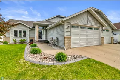 3217 35 1/2 Court Avenue S, Fargo, ND 58104 - Photo 1