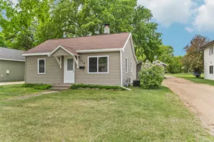 716 15th St NW, Bemidji, MN 56601 - Photo 1